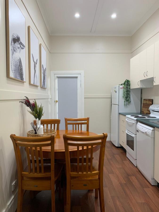 The Convent Boutique Accommodation&Cafe Hay Extérieur photo