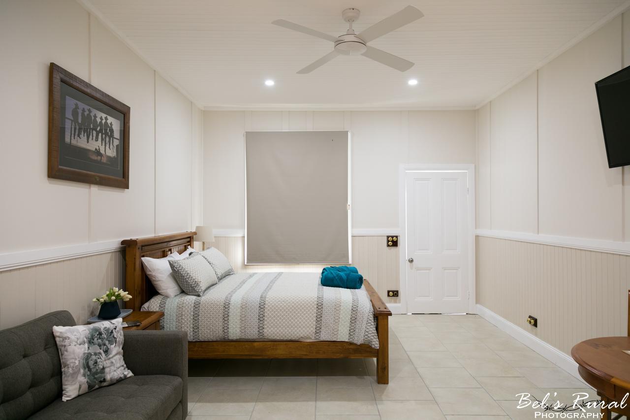 The Convent Boutique Accommodation&Cafe Hay Extérieur photo